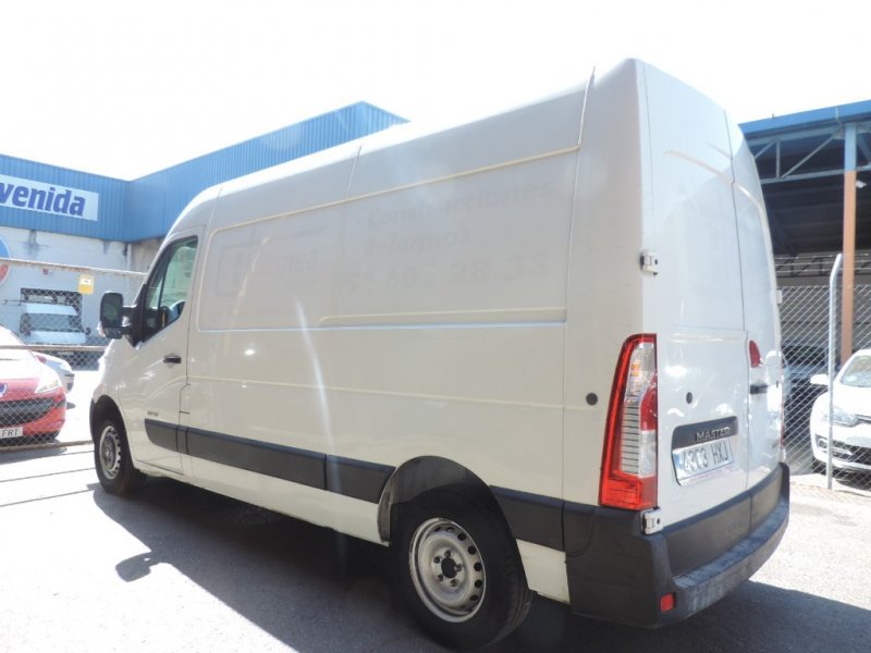 RENAULT MASTER 2300 TURBO DIESEL