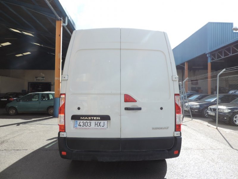 RENAULT MASTER 2300 TURBO DIESEL