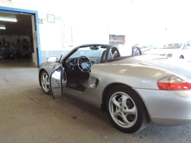 PORSCHE BOXSTER 2.5 ROADSTER