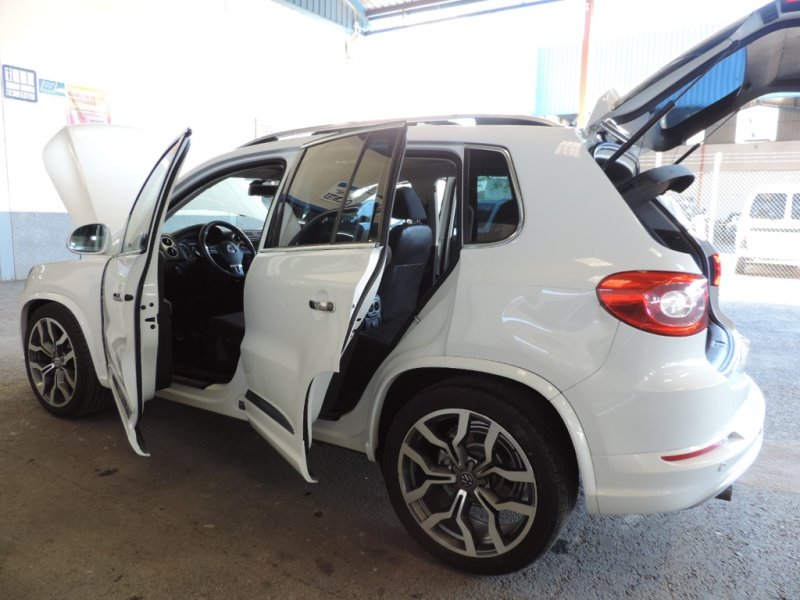 VOLKSWAGEN TIGUAN  2.0 TDI DE 140 CV Y 6 VELOCIDADES