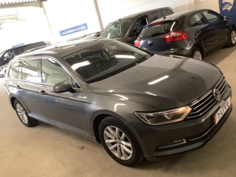 VOLKSWAGEN PASSAT SW 1600 TDI 120 CV Y 6 VELOCIDADES