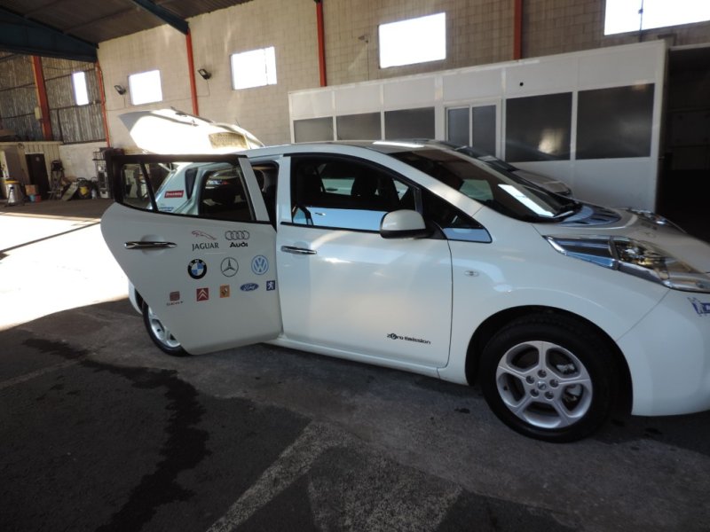 NISSAN LEAF 100% ELECTRICO CON 109 CV 100%  ELECTRICO  CON CAMBIO AUTOMATICO