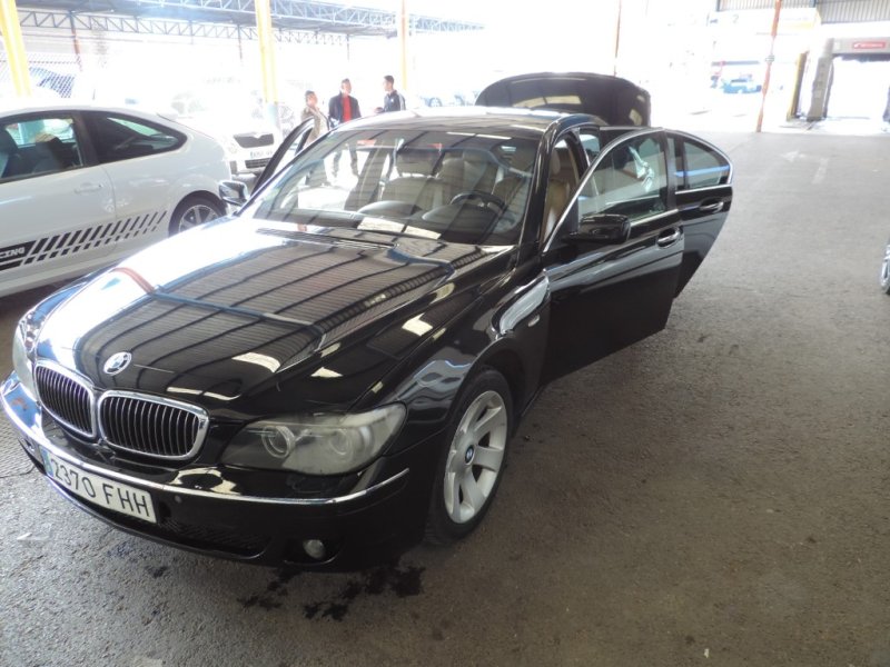 BMW 730 D CON 231 CV AUTOMATICO