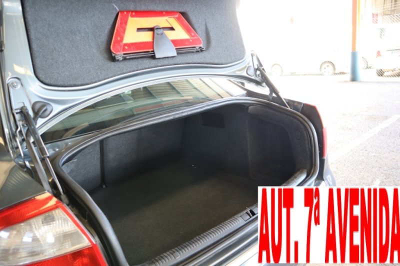 AUDI A4 1900 TDI DE 130 CV AUTOMATICO