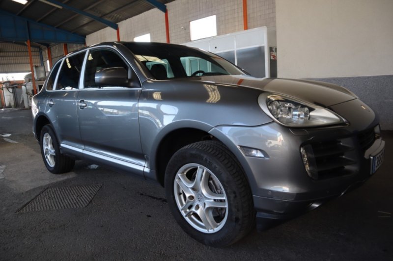 PORSCHE CAYENNE 3.0 TURBO DIESEL AUTOMÁTICO   240 CV