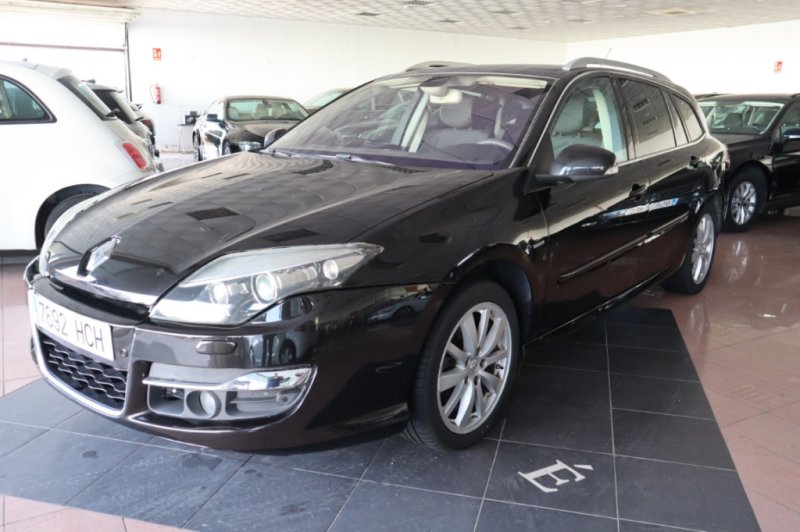 RENAULT LAGUNA 2.0 DCI TURBO DIESEL DE 175 CV AUTOMÁTIC