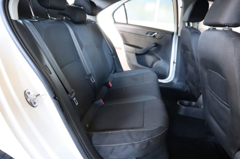 SKODA RAPID 1600 TDI CON 105 CV 5 PUERTAS