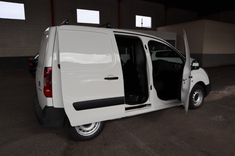 CITROEN BERLINGO HDI 100 CV CON PUERTA LATERAL