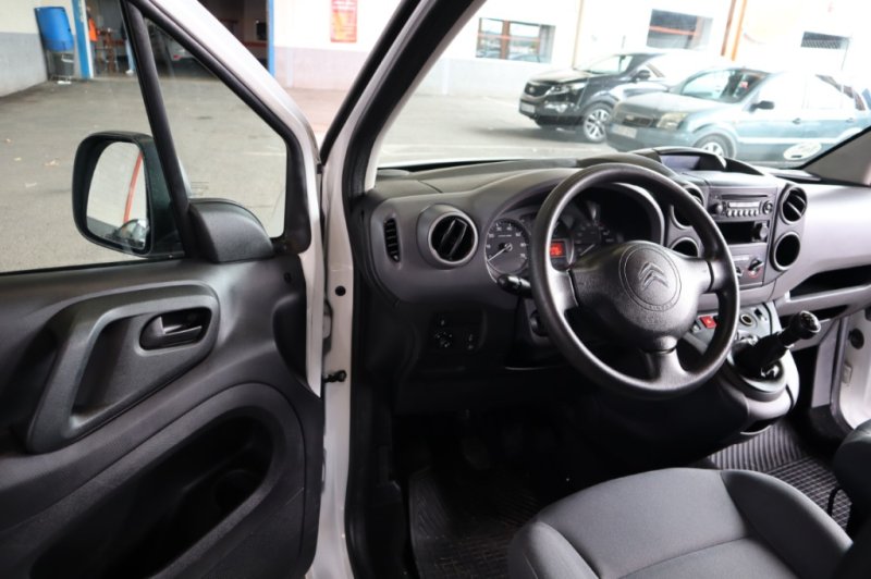 CITROEN BERLINGO HDI 100 CV CON PUERTA LATERAL