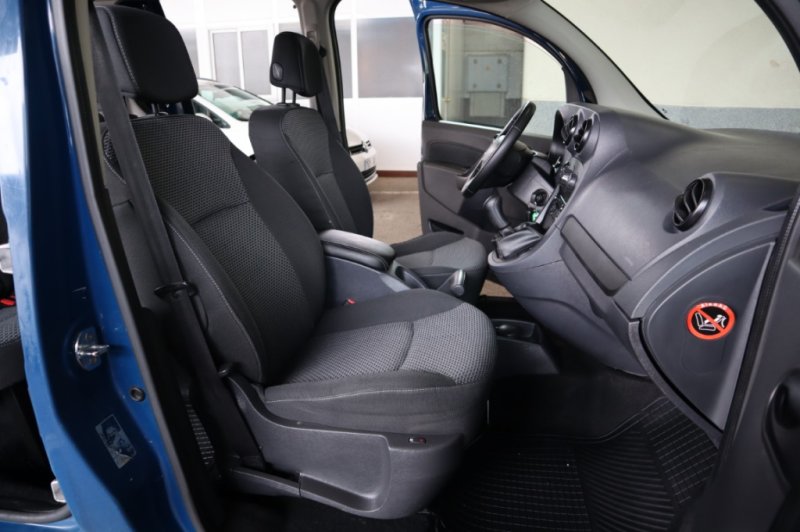 MERCEDES-BENZ CITAN 1500 DCI DE 90 CV CON 5 PLAZAS