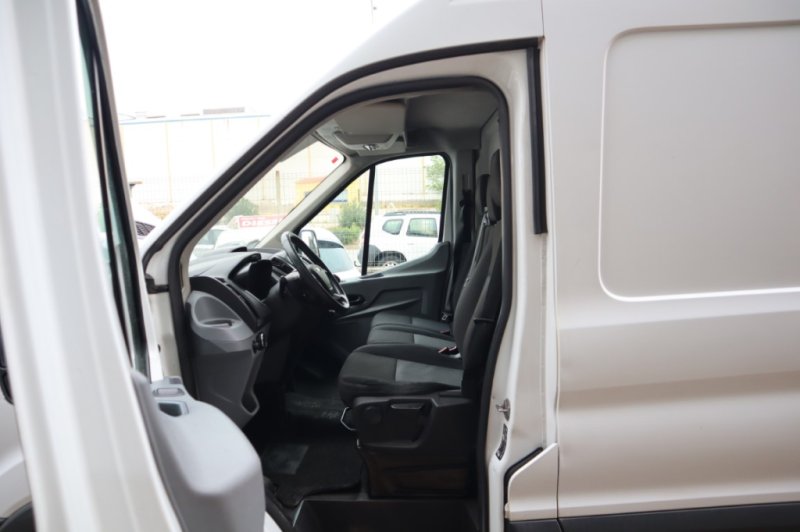 FORD TRANSIT 2200 TURBO DIESEL Y 6 VELOCIDADES