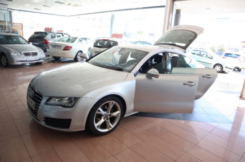 AUDI A7 3.0 TDI CAJA DE CAMBIOS AUTOMÁTICA