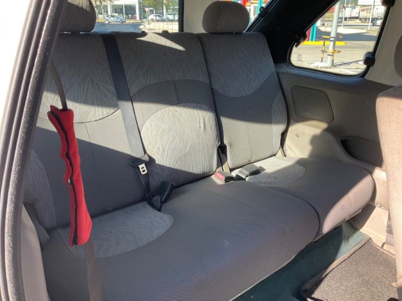 LAND ROVER FREELANDER 2.0 TURBO DIESEL CON 5 PUERTAS