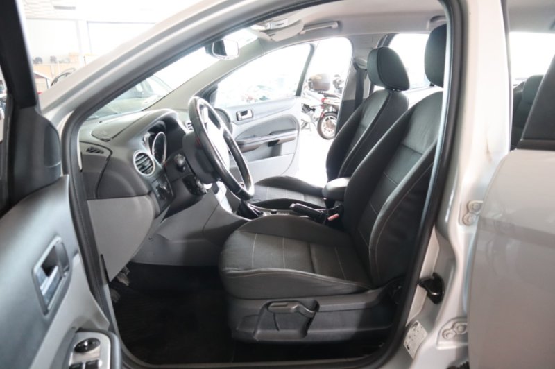 FORD FOCUS 1600 TURBO DIESEL