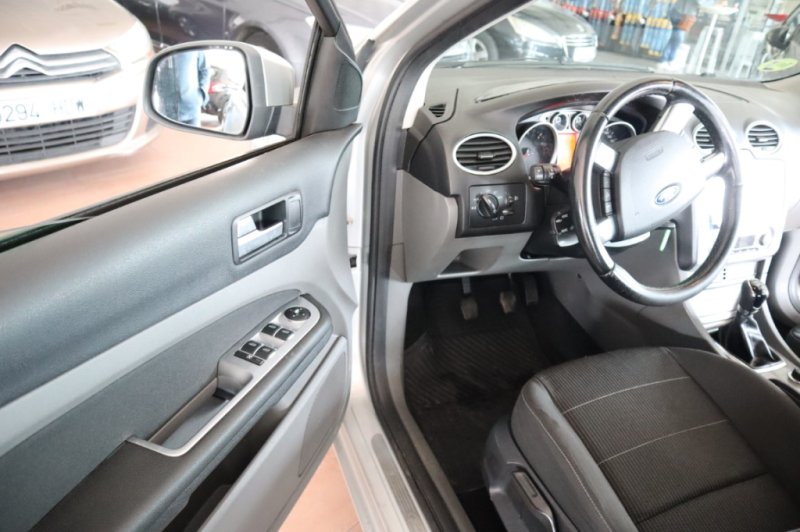FORD FOCUS 1600 TURBO DIESEL