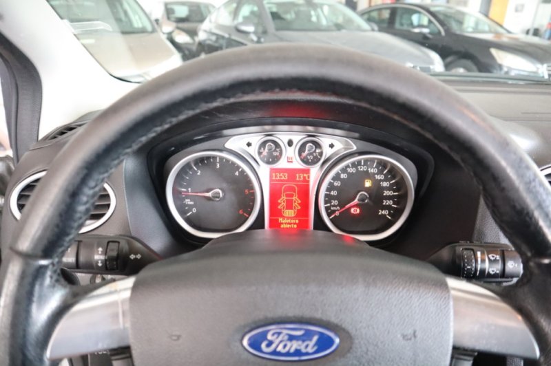 FORD FOCUS 1600 TURBO DIESEL