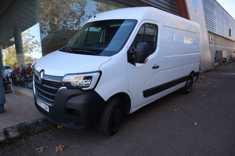 RENAULT MASTER 2300 TURBO DIESEL CON 6 VELOC.