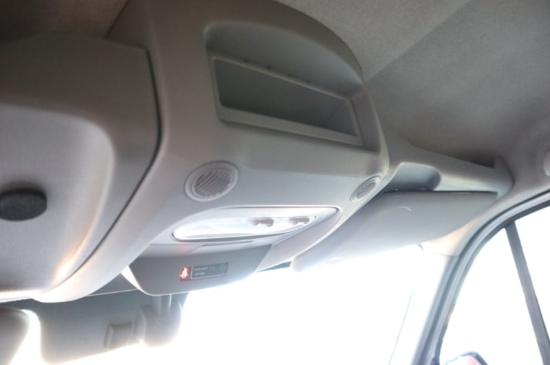 RENAULT MASTER 2300 TURBO DIESEL CON 6 VELOC.
