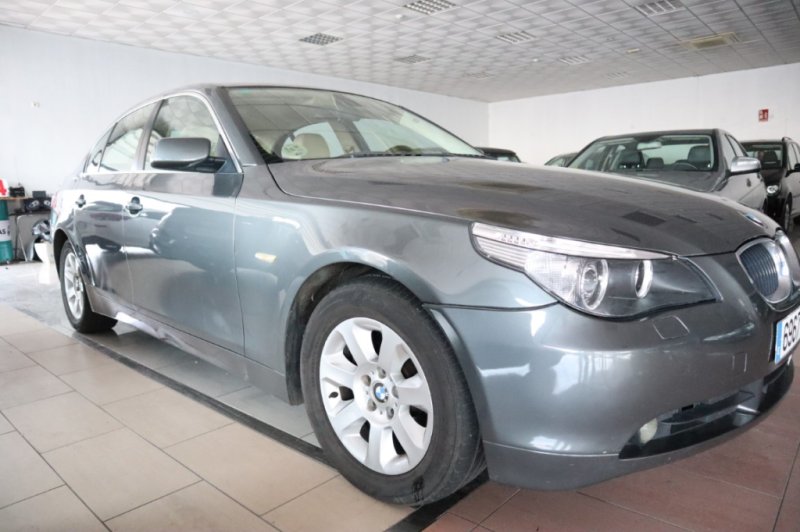 BMW 530 D AUTOMATICO CON 218 CV
