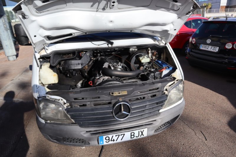 MERCEDES-BENZ SPRINTER 2200 TURBO DIESEL