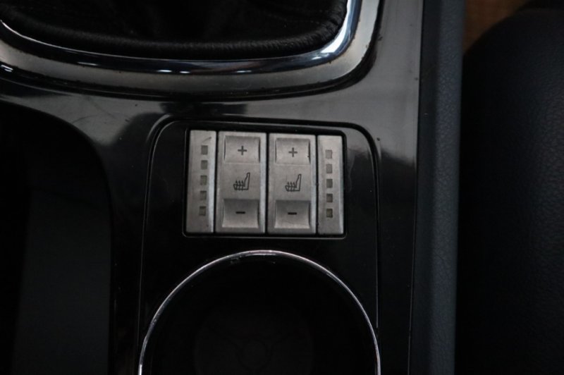 FORD MONDEO 2.0 TURBO DIESEL CON 5 PUERTAS
