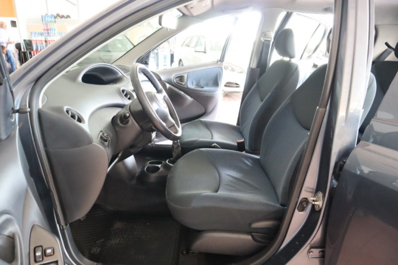 TOYOTA YARIS 1400 TURBO DIESEL