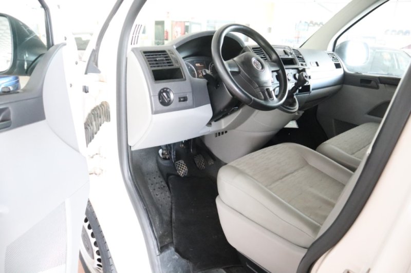 VOLKSWAGEN TRANSPORTER 2000 TURBO DIESEL