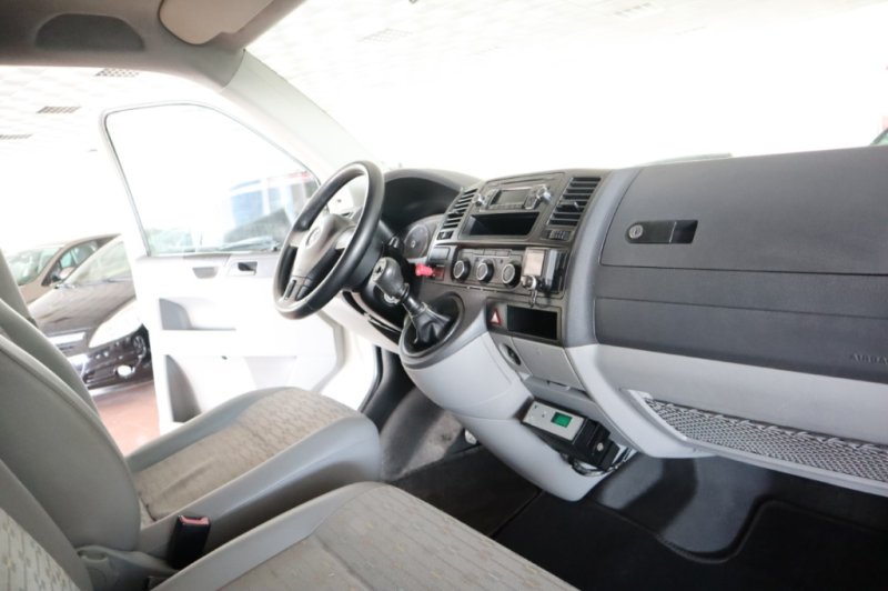 VOLKSWAGEN TRANSPORTER 2000 TURBO DIESEL