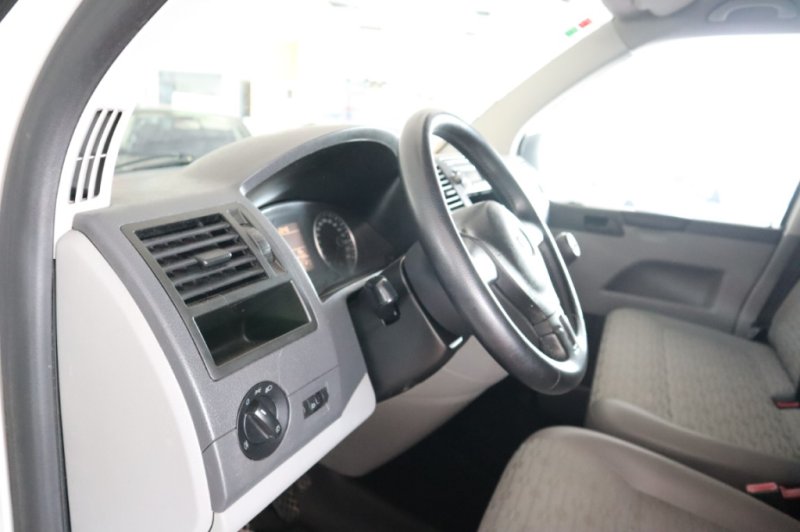 VOLKSWAGEN TRANSPORTER 2000 TURBO DIESEL