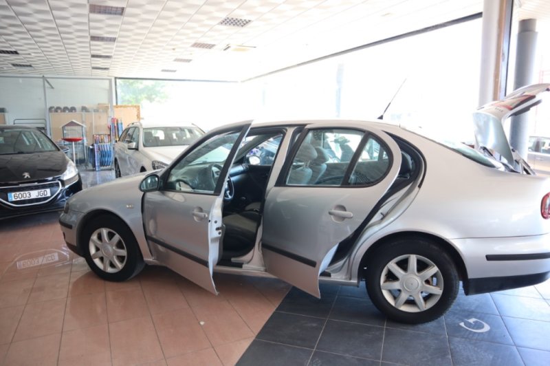 SEAT TOLEDO 1900 TDI DE 110 CV