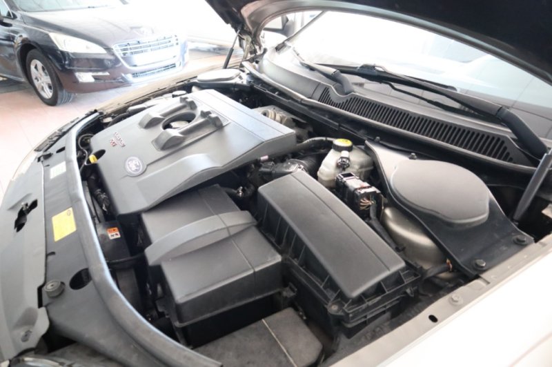 FORD MONDEO 2000 TURBO DIESEL CON 115 CV