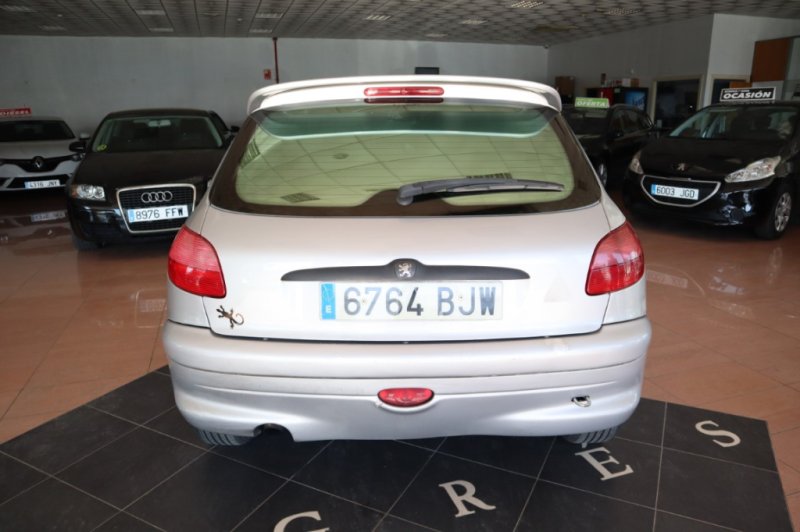 PEUGEOT 206 2.0 HDI