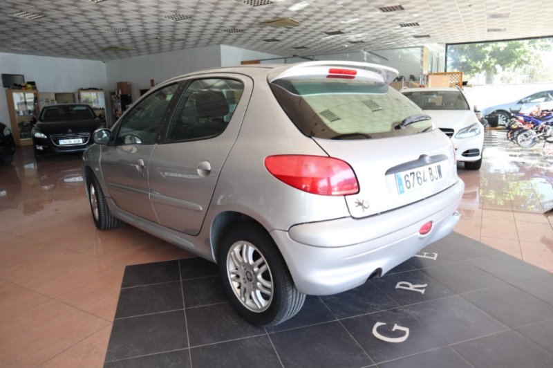 PEUGEOT 206 2.0 HDI