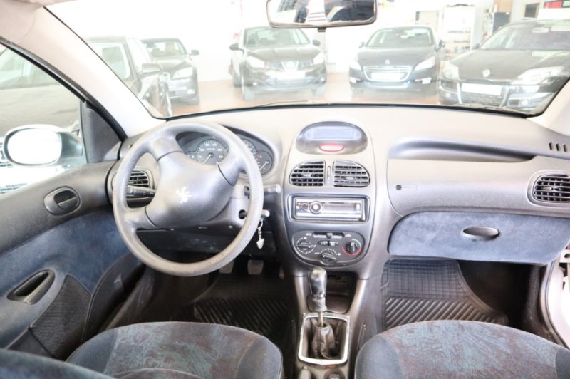 PEUGEOT 206 2.0 HDI