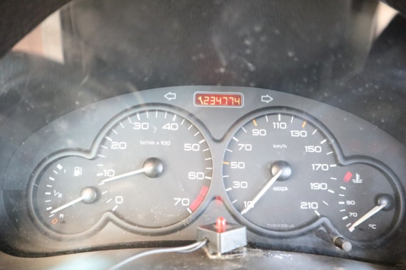 PEUGEOT 206 2.0 HDI