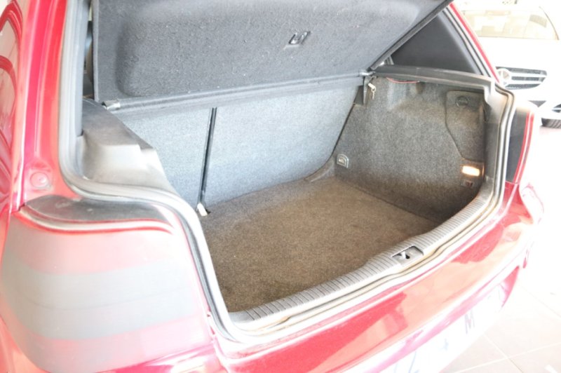 VOLKSWAGEN GOLF 1900 TDI DE 150 CV CON 6 VELOCIDADES