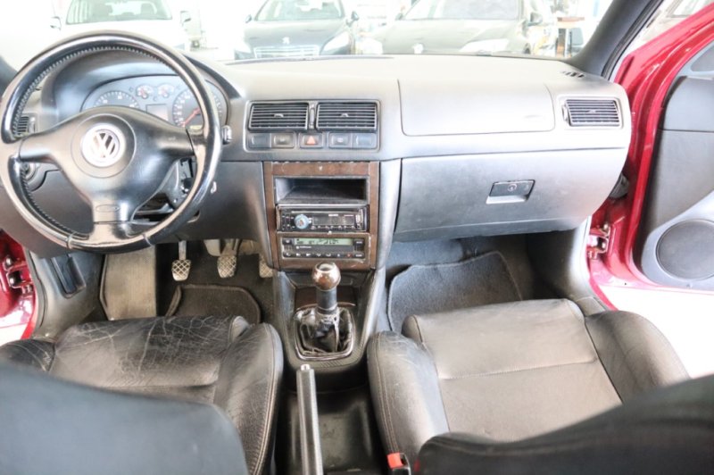 VOLKSWAGEN GOLF 1900 TDI DE 150 CV CON 6 VELOCIDADES