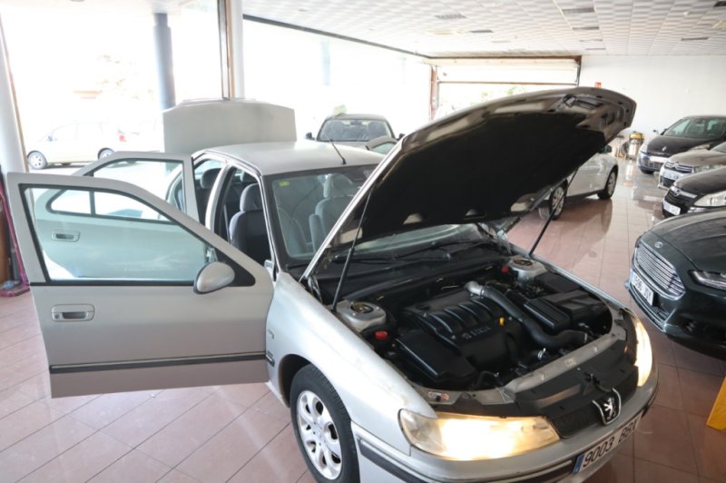 PEUGEOT 406 2.0 HDI 110 CV