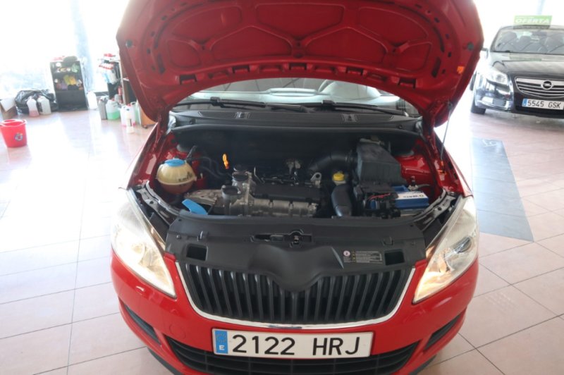 SKODA FABIA 1200 INYECCION DE GASOLINA