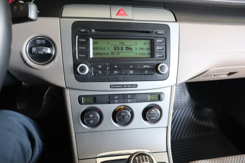 VOLKSWAGEN PASSAT 2.0 TDI CON 6 VELOCIDADES