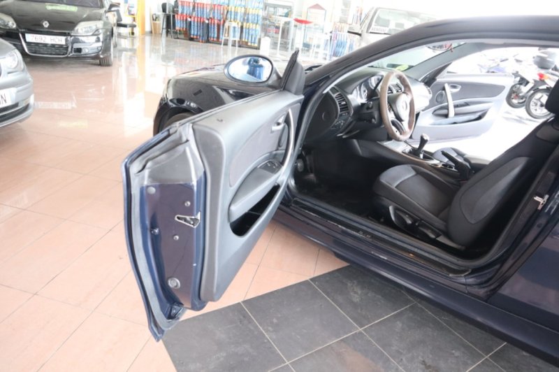 BMW 118 2000 TURBO DIESEL CON 143 CV
