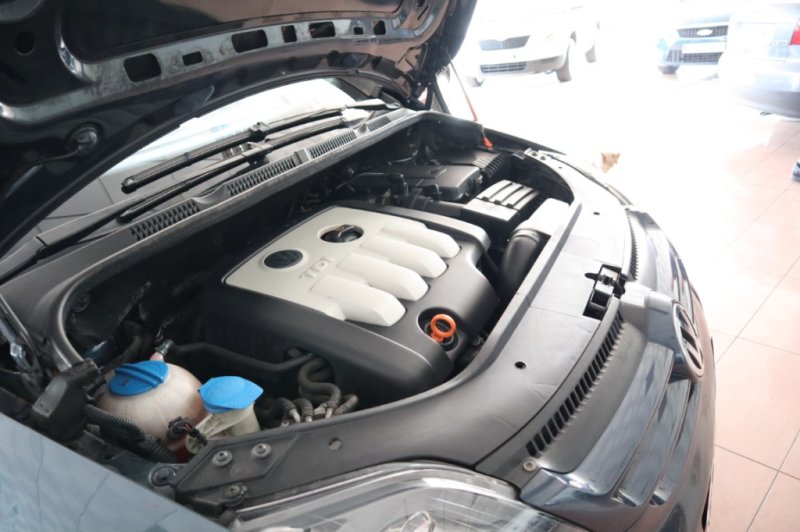VOLKSWAGEN GOLF 2.0 TDI DE 140 CV Y 6 VELOCIDADES