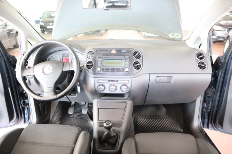 VOLKSWAGEN GOLF 2.0 TDI DE 140 CV Y 6 VELOCIDADES
