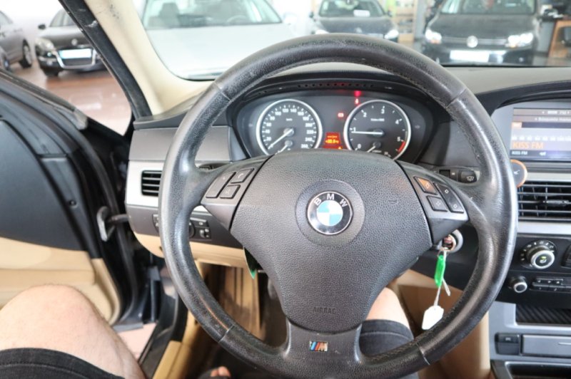 BMW 520 D TURBO DIESEL DE 177 CV  CON 6V.
