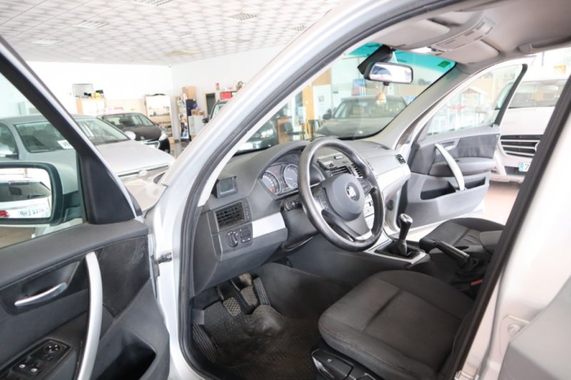 BMW X3 2.0 TURBO DIESEL DE 150 CV CON 6 VEL.