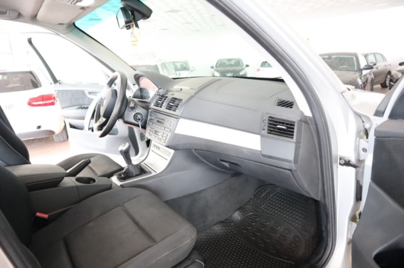 BMW X3 2.0 TURBO DIESEL DE 150 CV CON 6 VEL.