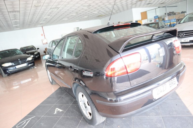 SEAT LEON 1900 TDI TURBO DIESEL DE 110 CV