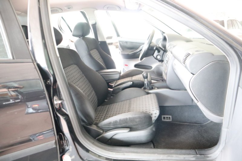SEAT LEON 1900 TDI TURBO DIESEL DE 110 CV