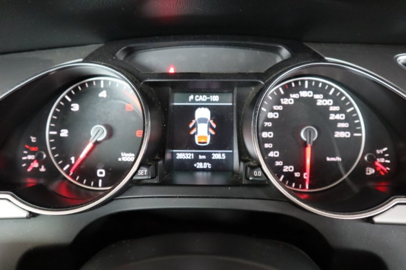 AUDI A5 2.07 TDI CON 6 VELOCIDADES