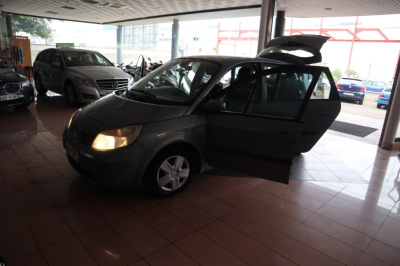 RENAULT SCENIC 1500 DCI